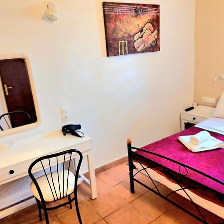بيثاغوريو Jimmy'S Apartments المظهر الخارجي الصورة